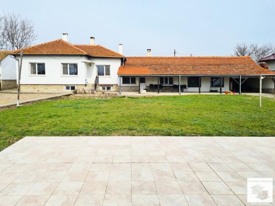 Image No.22-3 Bed House for sale