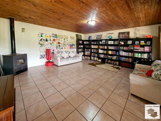 Image No.7-3 Bed House for sale