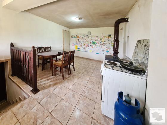 Image No.8-3 Bed House for sale