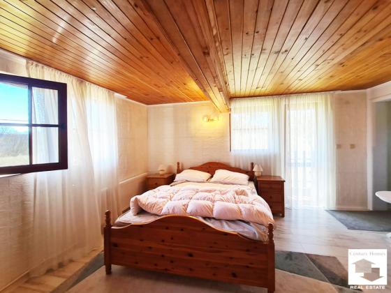 Image No.27-3 Bed House for sale