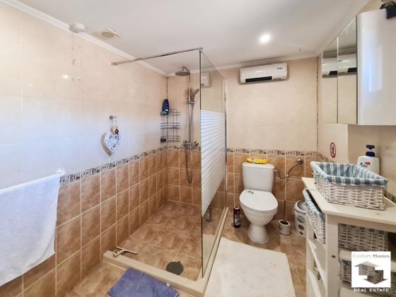 Image No.35-3 Bed House for sale