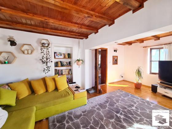 Image No.9-3 Bed House for sale