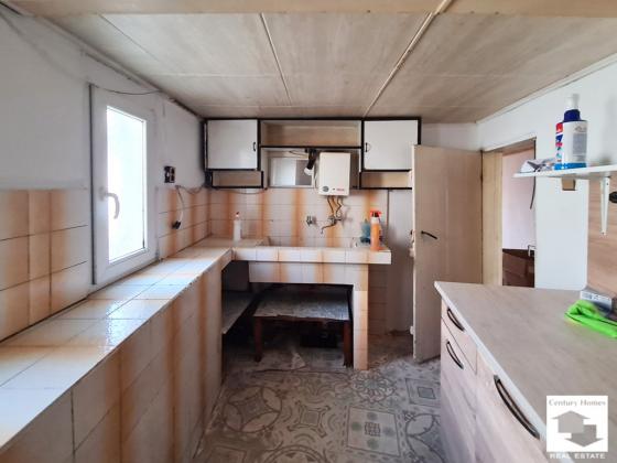 Image No.12-4 Bed House for sale