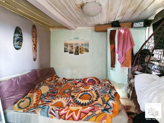 Image No.20-4 Bed House for sale