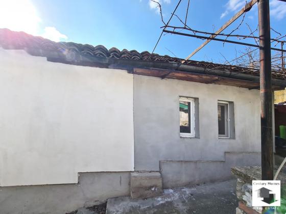 Image No.3-4 Bed House for sale