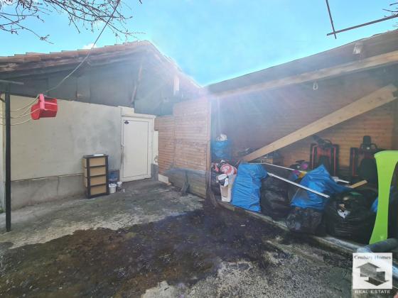 Image No.24-4 Bed House for sale