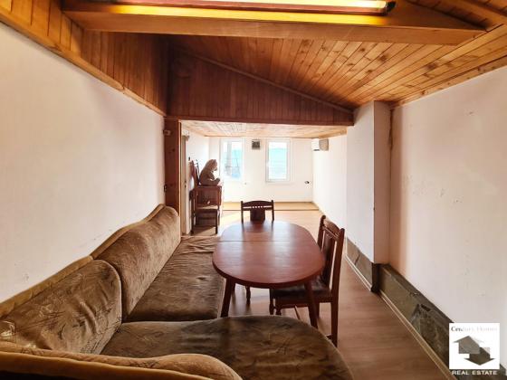 Image No.5-4 Bed House for sale