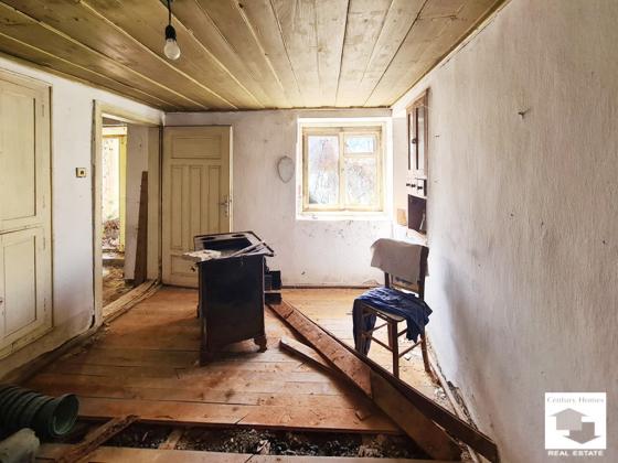 Image No.8-2 Bed House for sale