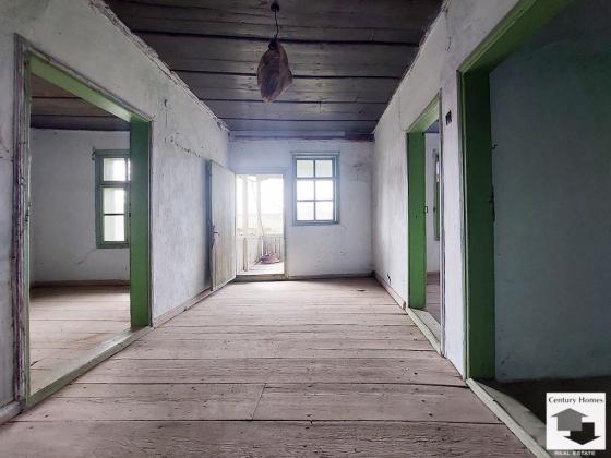 Image No.25-8 Bed House for sale