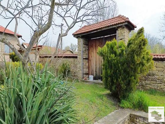 Image No.34-8 Bed House for sale