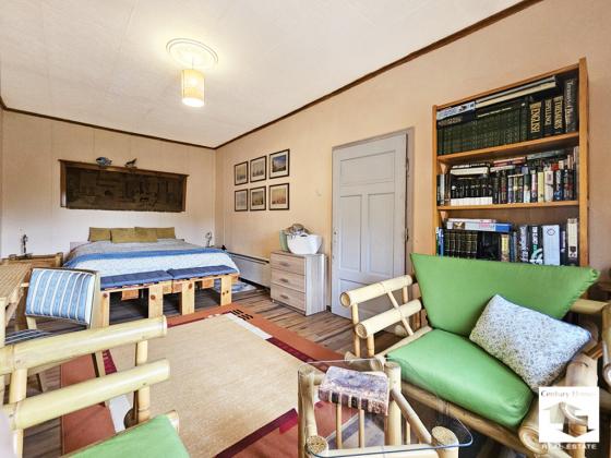 Image No.18-3 Bed House for sale