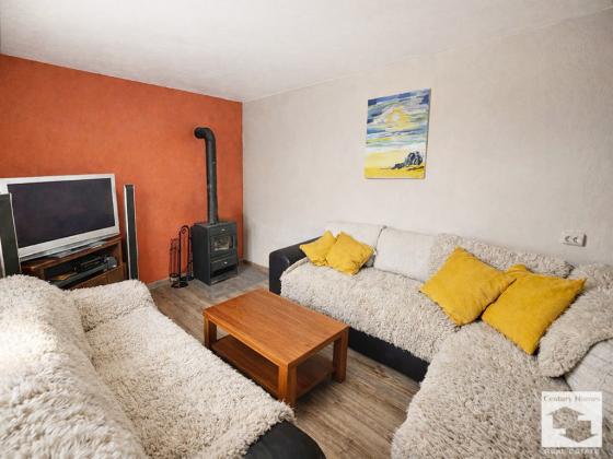 Image No.3-3 Bed House for sale