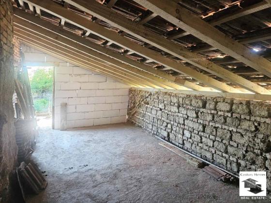 Image No.30-3 Bed House for sale