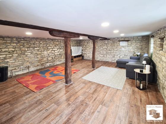 Image No.3-3 Bed House for sale