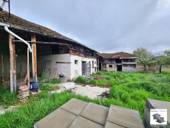 Image No.21-3 Bed House for sale