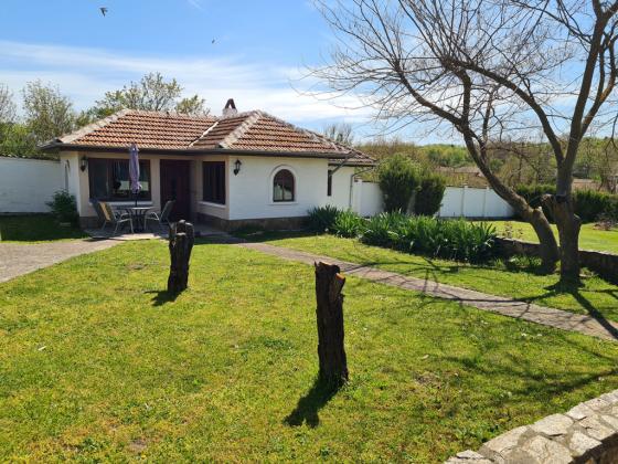 Image No.15-4 Bed House for sale