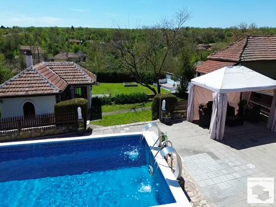 Image No.25-4 Bed House for sale