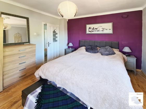 Image No.18-3 Bed House for sale