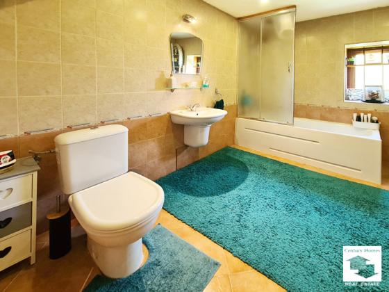 Image No.23-3 Bed House for sale