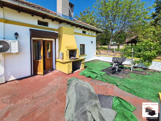 Image No.25-3 Bed House for sale