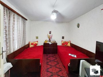 large1778850743