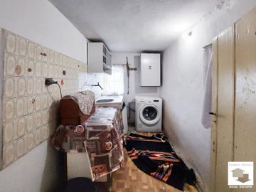 large1778850725