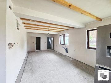 large1779881761