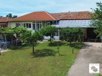 large1780657732