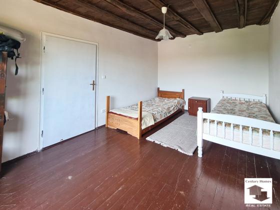 Image No.16-4 Bed House for sale