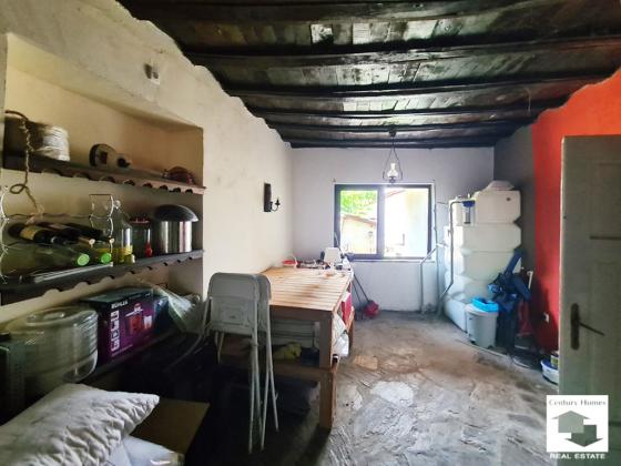 Image No.25-4 Bed House for sale