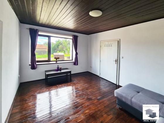 Image No.8-4 Bed House for sale