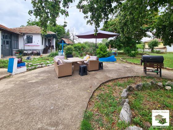 Image No.24-4 Bed House for sale
