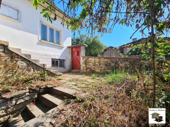 Image No.13-3 Bed House for sale