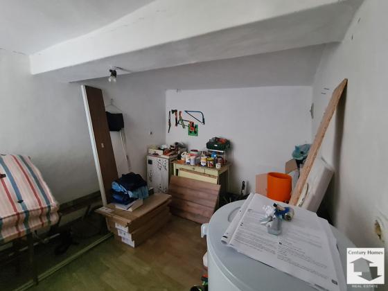 Image No.15-4 Bed House for sale