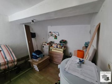 large1782809783