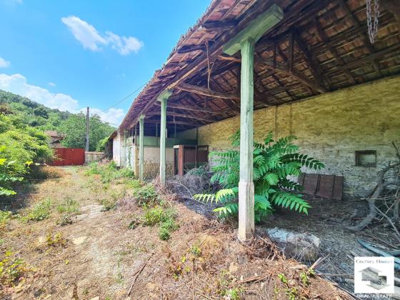 Image No.14-3 Bed House for sale