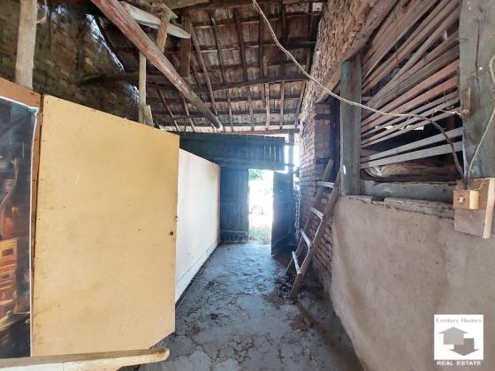 Image No.27-4 Bed House for sale