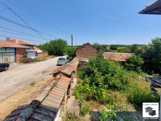 Image No.31-4 Bed House for sale