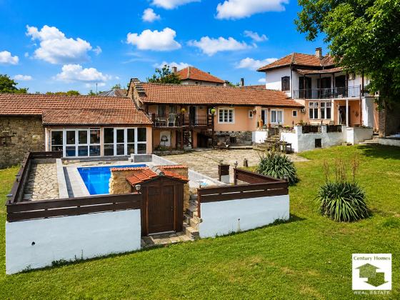 Image No.3-6 Bed House for sale
