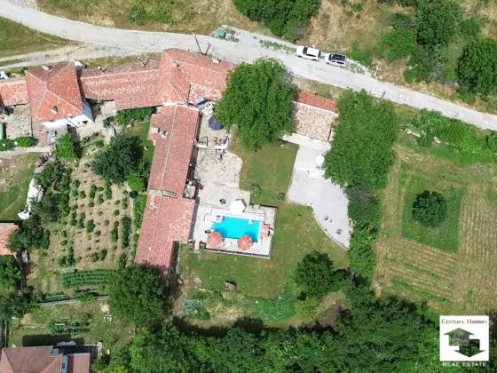 Image No.28-6 Bed House for sale