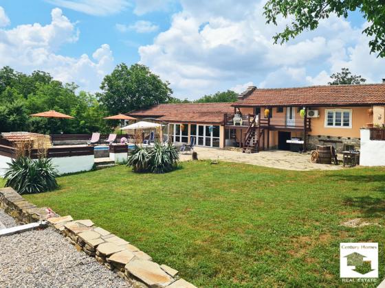 Image No.30-6 Bed House for sale