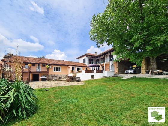 Image No.31-6 Bed House for sale