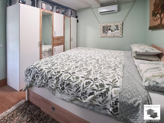 Image No.14-3 Bed House for sale
