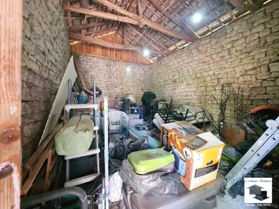 Image No.22-3 Bed House for sale