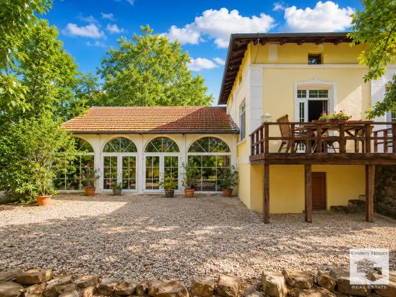 Image No.3-3 Bed House for sale