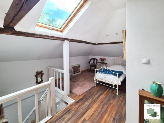 Image No.22-3 Bed House for sale