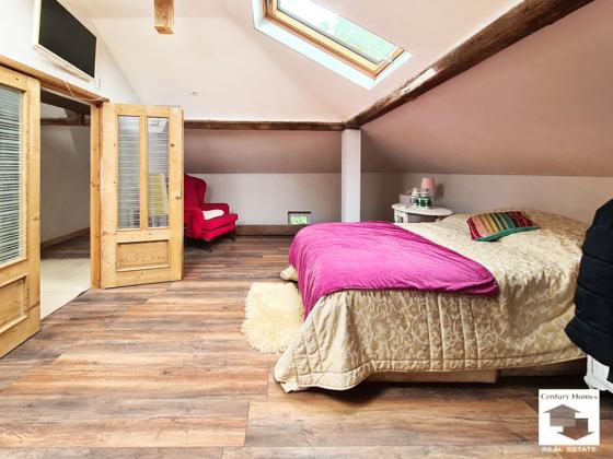 Image No.24-3 Bed House for sale