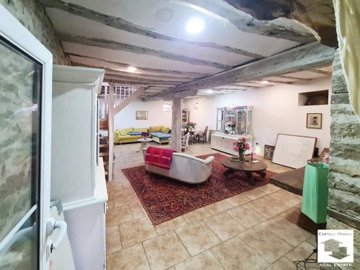large1784880318