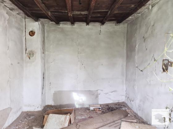 Image No.15-3 Bed House for sale