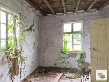 large1785831792